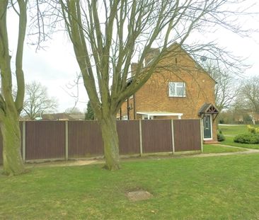 2 Bedroom House Badersfield NR10 to Let - Photo 4