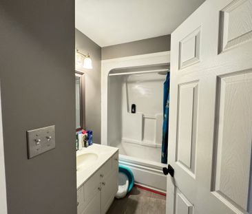 For Lease - 199 Saginaw Parkway Unit# 43, Cambridge, Ontario - Photo 1