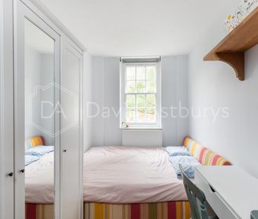 4 bedroom terraced house to rent - Photo 2