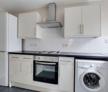 2 bedroom property to rent - Photo 4