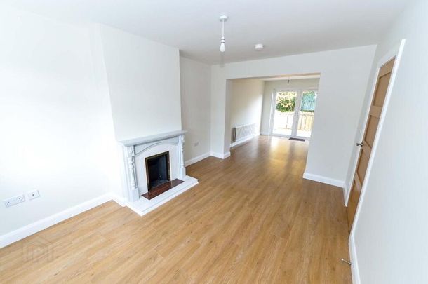 52 Cumberland Park, Dundonald, Belfast, BT16 2AZ - Photo 1