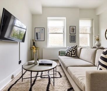 Longridge Road, RBKC, London, SW5 flat to rent - Photo 2