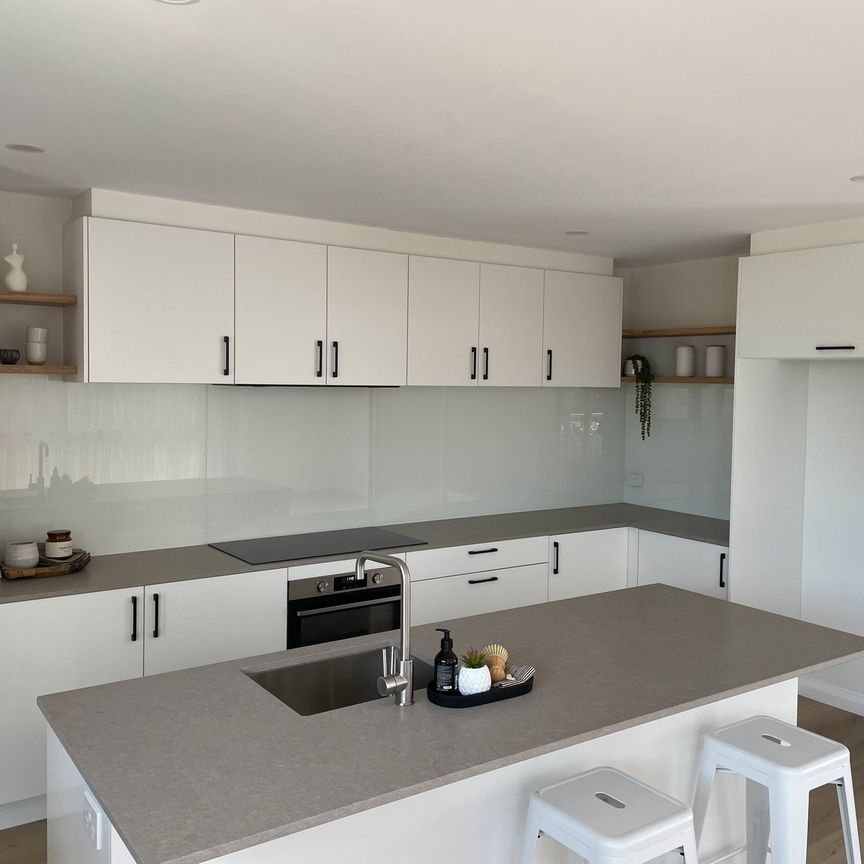 1 Corriedale Court, Belmont - Photo 1