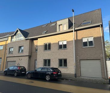 Gelijkvloers appartement met 2 slaapkamers, terras en garage in cen... - Foto 6