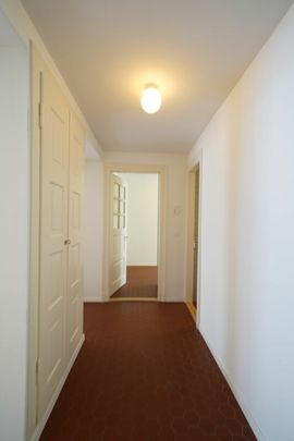 City life in Altbauwohnung - Foto 1
