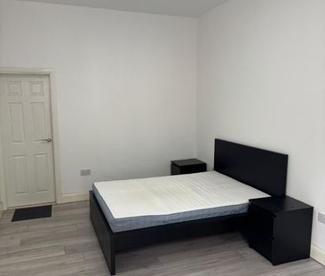 Room in a Shared House, Northbrook Road, IG1 - Photo 2