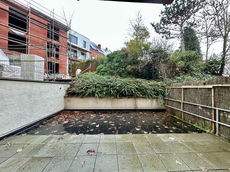 Verzorgd appartement met twee slaapkamers en ruim terras in de Broekstraat in Heverlee. - Foto 4