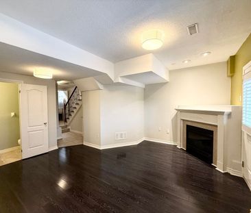 For Lease - 20 Rodeo Court, Toronto, Ontario - Photo 4