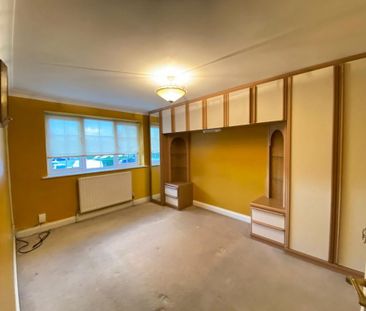 3 bedroom semi-detached house to rent - Photo 6
