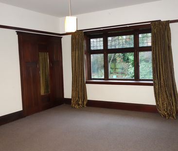 4-5 Bedrooms - Character and Space - Christchurch Girls' & Boys' Zone - Photo 4