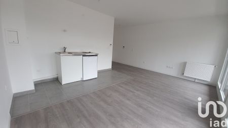 Studio 1 pièce de 28 m² à Noisiel (77186) - Photo 4