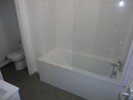 A LOUER : T2 à LILLE • rue Léon Gambetta • 655 € - Photo 4