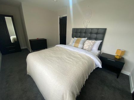 4 bedroom house share to rent - Photo 4