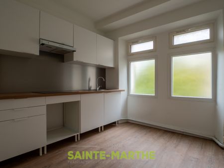 A LOUER - T3 CENTRE VILLE - NIORT - Photo 5