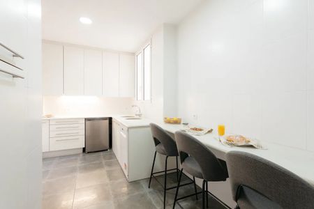 Carrer dHernán Cortés, Valencia, Valencian Community 46004 - Photo 3