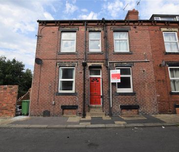 4 bedroom terraced house to rent - Photo 4