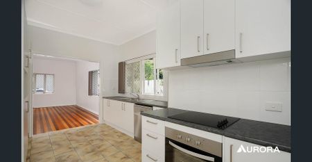 Charming Red Hill Apartment in a Prime Lifestyle Location - Photo 5