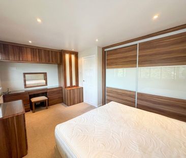 2 bedroom semi-detached house to rent - Photo 6
