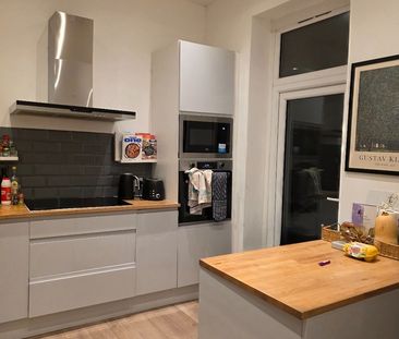 Room in a Shared House, Maxted Road, SE15 - Photo 2