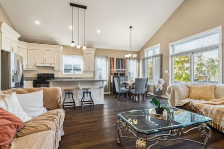 For Lease - 71 Locheed Drive, Hamilton, Ontario - Photo 4