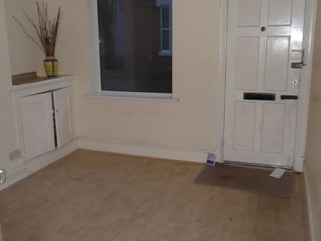 2 Bed Mid Terrace Bartholomew Street Leicester LE2 - Ace Properties - Photo 3