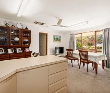 Looking For A Short Term Rental In Violet Town? This Is For You!! - Photo 2