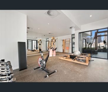20905/28 Merivale St, South Brisbane, Qld 4101 - Photo 2
