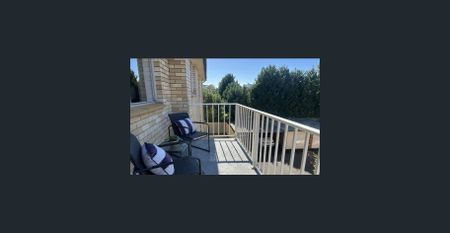 **First Open for Inspection, 10.00-10.30am, Saturday 22/11/25** Quiet Urban Retreat close to Vibrant Lane Cove Village - Photo 4