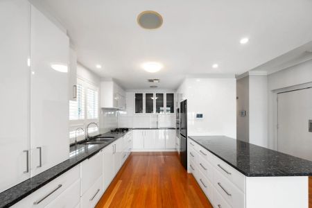 Luxury Family Home with City Views, Internal Lift & Multiple Living Areas - Photo 5