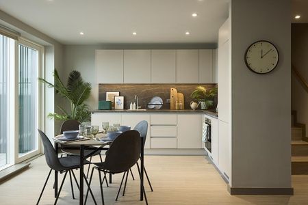 2 bedroom penthouse to rent - Photo 5