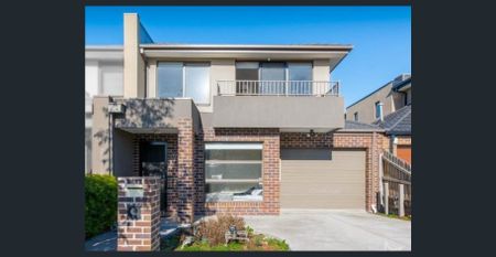 Affordable Comfort in Vibrant Dallas Locale - Photo 5