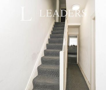 4 bedroom property to rent - Photo 1