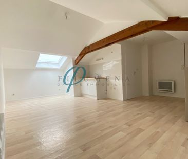 Location Appartement 3 pièces 52m² LIRE 49530 - Photo 4