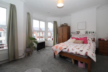 4 bedroom house to rent - Photo 2