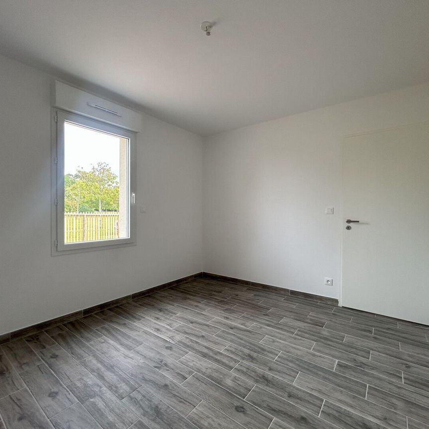 Location maison 4 pièces, 86.87m², Saint-Martial-de-Vitaterne - Photo 1