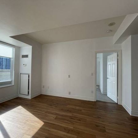 UPTOWN RESIDENCES: 2 Bedroom Corner Condo For Rent Downtown Toronto - Photo 4