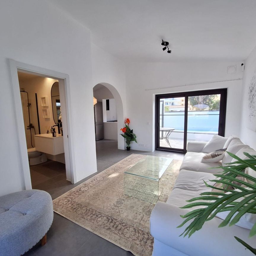 Casa en alquiler en Los Pacos, Fuengirola - Photo 1