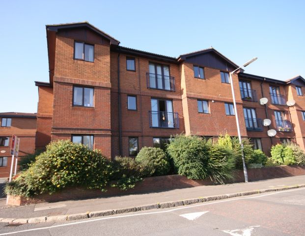 21 Lockside Court, Stranmillis, Belfast, BT9 5GQ - Photo 1