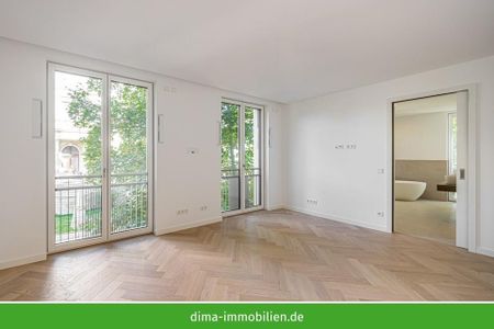 Traumwohnung am Park mit hochwertigen Materialien, Einbauküche, Kamin, großer Terrasse u.v.m. - Foto 2