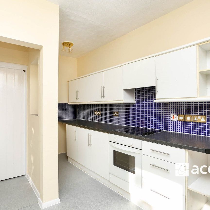 Mayeswood Road, London, SE12 - Photo 1