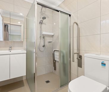 Modern - New - 2 Bedroom - 2 Bathroom - Ducted Air Con - Photo 6