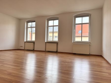 *** Helle große 3 Raumetagenwohnung | Balkon | zentrumsnah *** - Photo 2