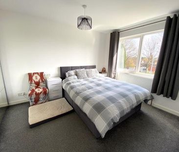 3 bedroom detached house to rent - Photo 4