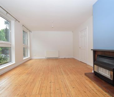 Church Side, Methley, Leeds - Photo 2