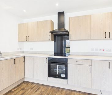 Evergreen, Albany House, Albany Street, Ilkeston, Derbyshire, DE7 - Photo 5