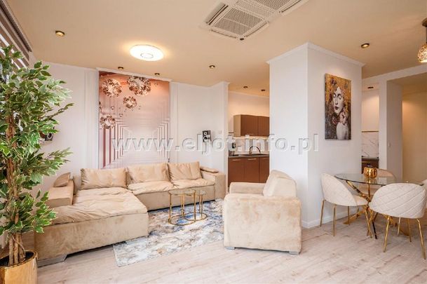 Mieszkanie Katowice Koszutka powierzchnia 94.0 m² C235-WM-57001 - Zdjęcie 1