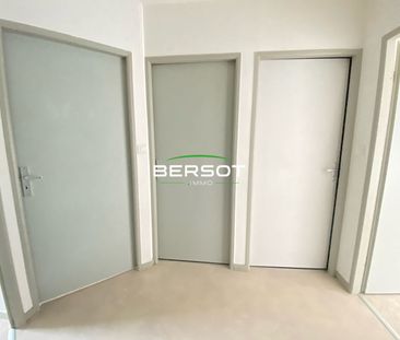 T3 AVEC BALCON TILLEROYES - Photo 2