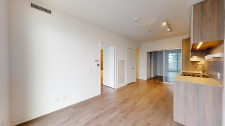 2 Bed + 2 Bath Condo in VMC - Photo 3