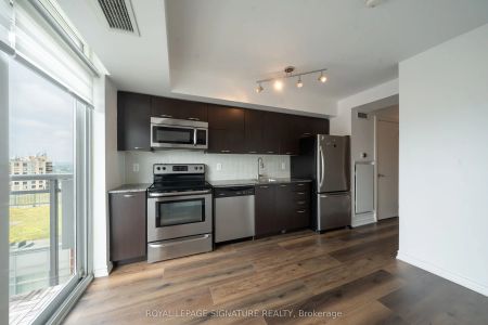 38 Joe Shuster Way #1909 - Photo 4