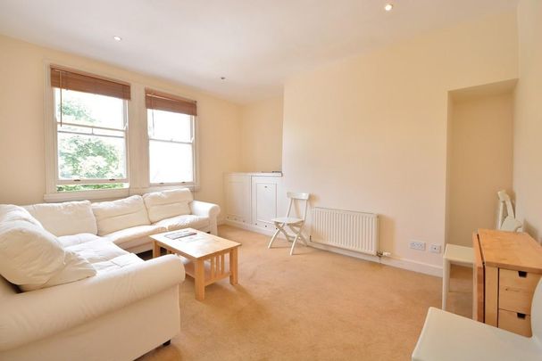 3 bedroom maisonette to rent - Photo 1